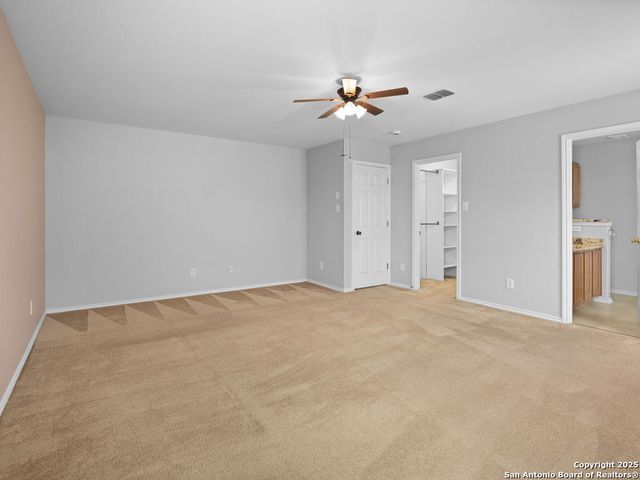 8964 Scarlet crk, Universal City, TX 78148