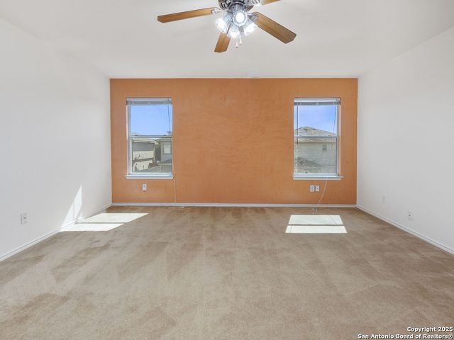 8964 Scarlet crk, Universal City, TX 78148