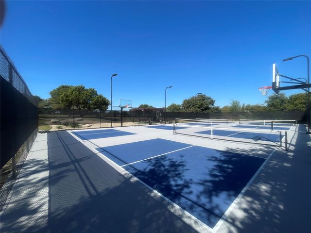 6705 Berkshire Drive, Cleburne, TX 76033