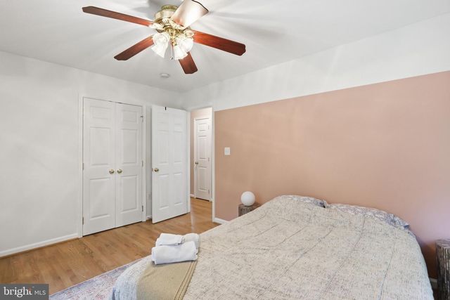 128 ORCHARD LAGOON DR, Linden, VA 22642