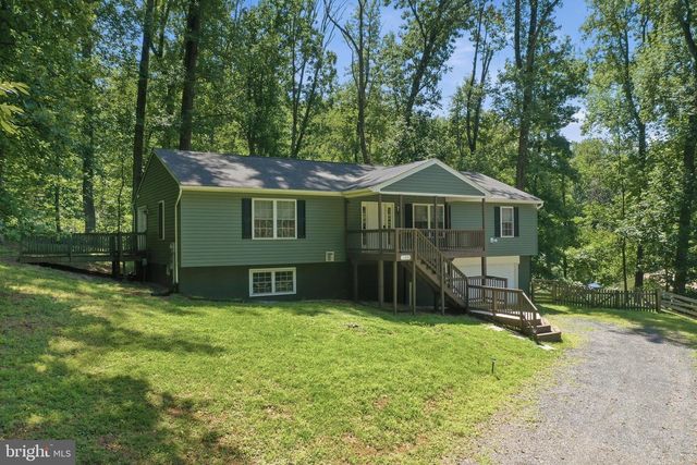 128 ORCHARD LAGOON DR, Linden, VA 22642
