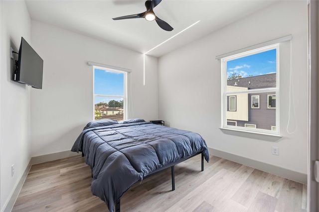 1907 Hailey Street B, Houston, TX 77026