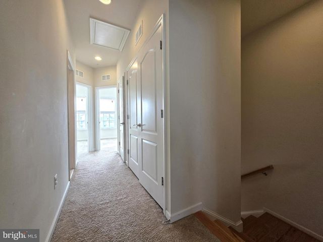 12855 CLARKSBURG SQUARE RD, Clarksburg, MD 20871