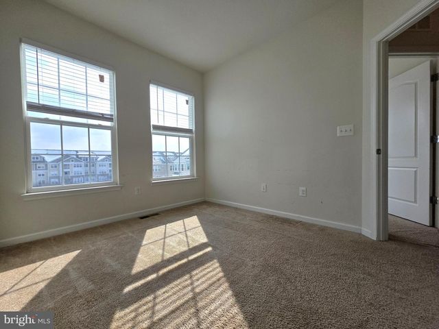 12855 CLARKSBURG SQUARE RD, Clarksburg, MD 20871