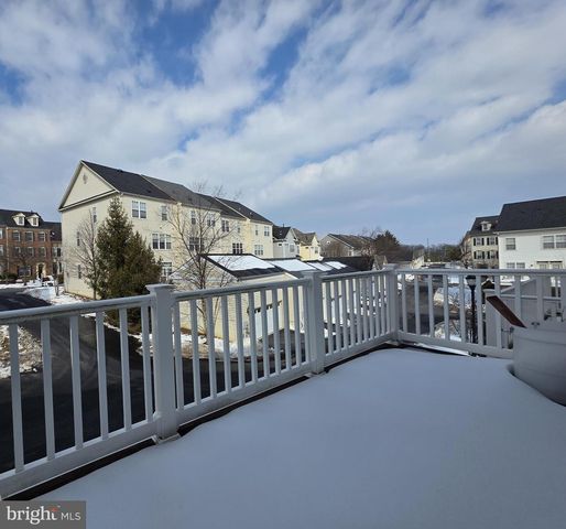 12855 CLARKSBURG SQUARE RD, Clarksburg, MD 20871