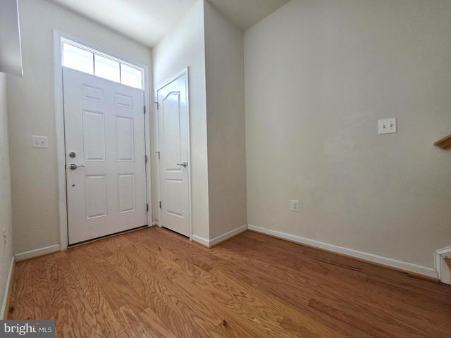 12855 CLARKSBURG SQUARE RD, Clarksburg, MD 20871