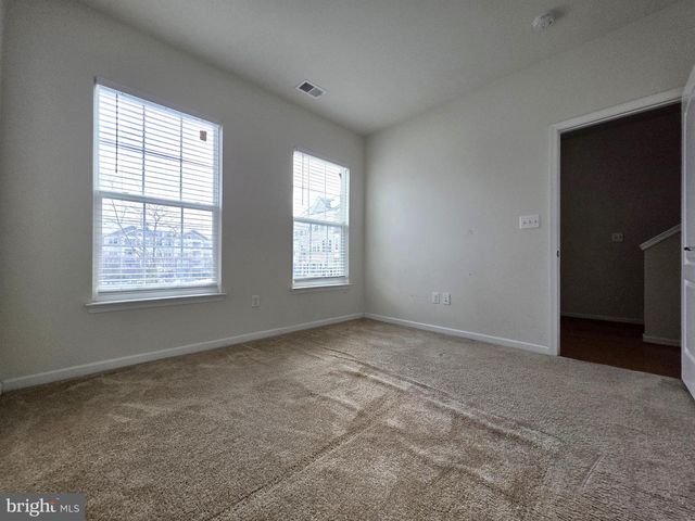 12855 CLARKSBURG SQUARE RD, Clarksburg, MD 20871