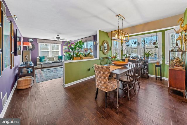 23 E MILL STATION DR, Newark, DE 19711