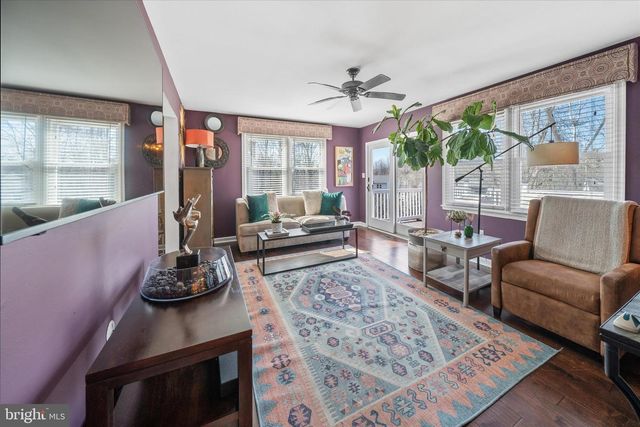 23 E MILL STATION DR, Newark, DE 19711