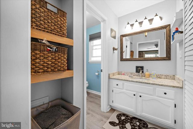 23 E MILL STATION DR, Newark, DE 19711