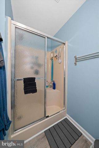 23 E MILL STATION DR, Newark, DE 19711