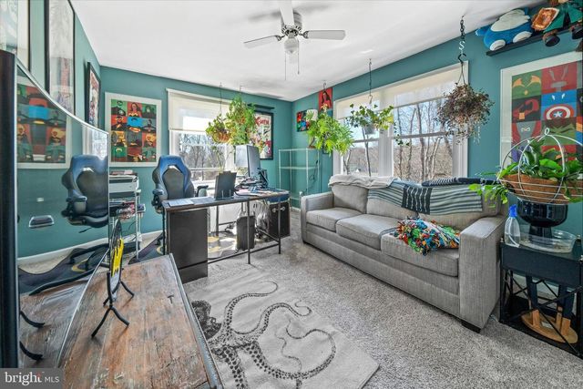 23 E MILL STATION DR, Newark, DE 19711