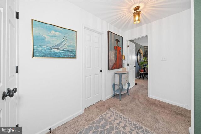 23 E MILL STATION DR, Newark, DE 19711