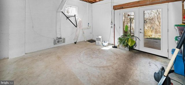 23 E MILL STATION DR, Newark, DE 19711