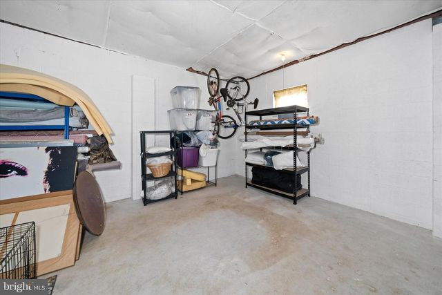 23 E MILL STATION DR, Newark, DE 19711