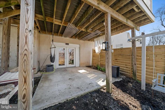 23 E MILL STATION DR, Newark, DE 19711