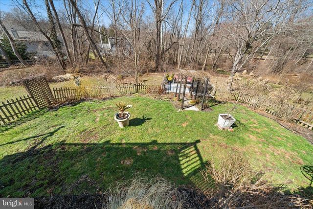 23 E MILL STATION DR, Newark, DE 19711