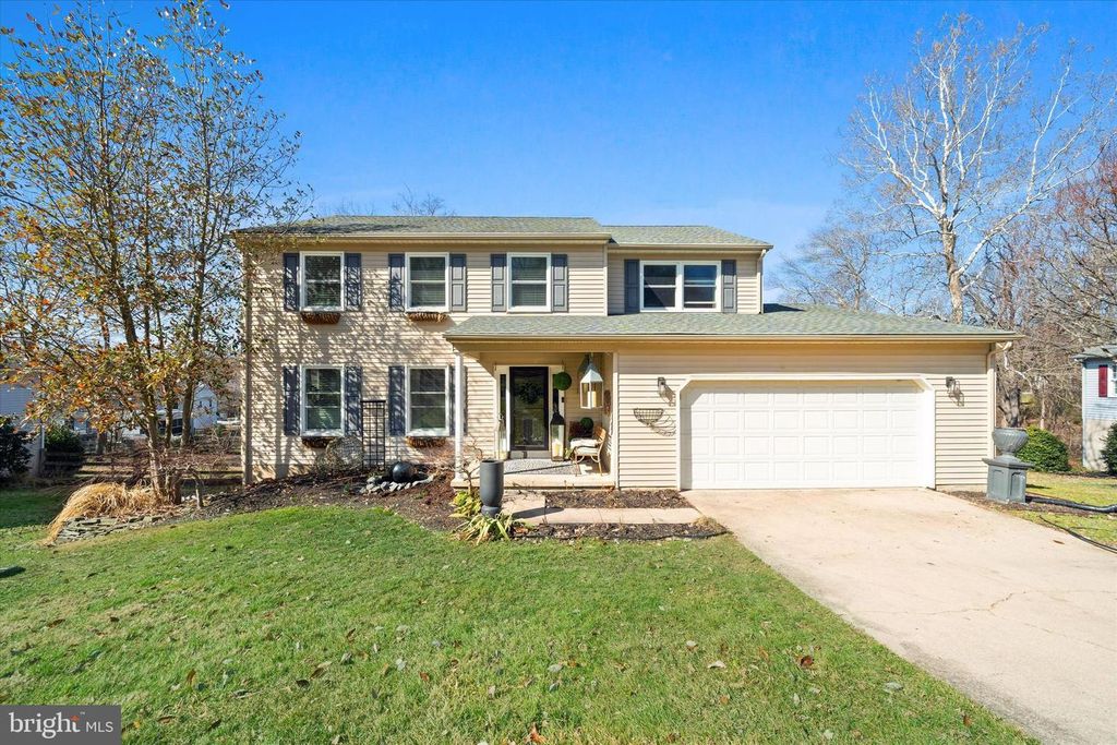 23 E MILL STATION DR, Newark, DE 19711