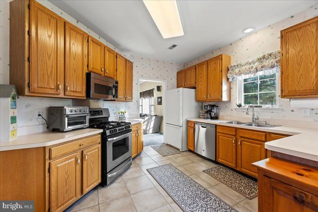 17 MARJORIE, Hamilton, NJ 08690