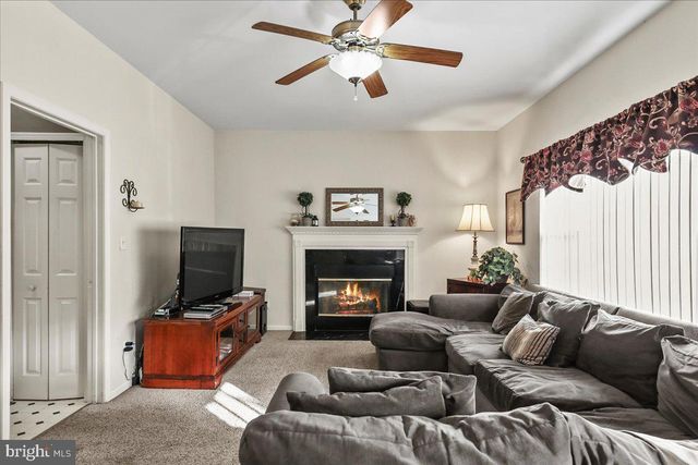 17 MARJORIE, Hamilton, NJ 08690