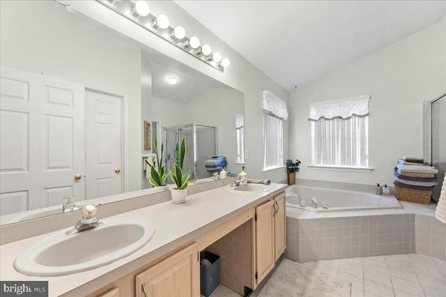 17 MARJORIE, Hamilton, NJ 08690