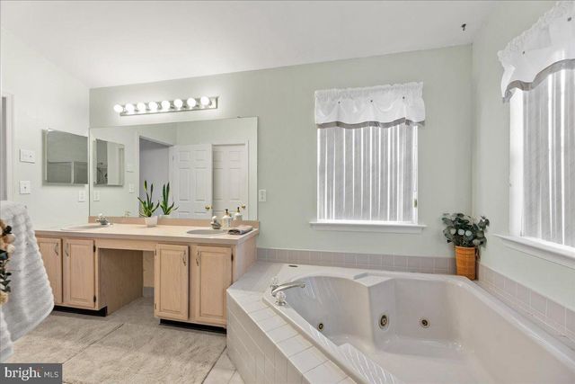 17 MARJORIE, Hamilton, NJ 08690