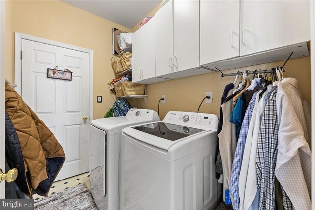 17 MARJORIE, Hamilton, NJ 08690