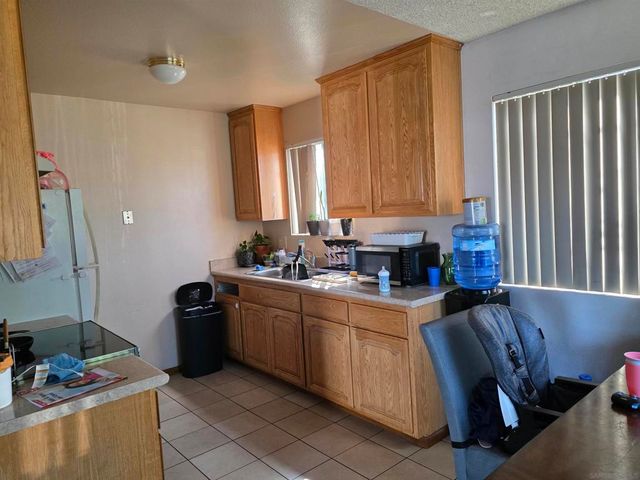 520 Oxford St, Chula Vista, CA 91911