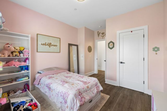 109 Charlotte Everly Cir, Hendersonville, TN 37075
