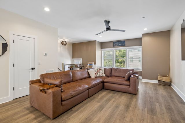 109 Charlotte Everly Cir, Hendersonville, TN 37075