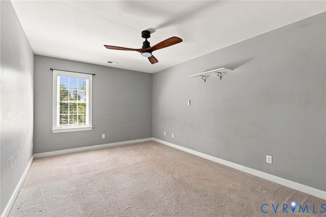 12219 Hollow Oak Ct, Midlothian, VA 23112