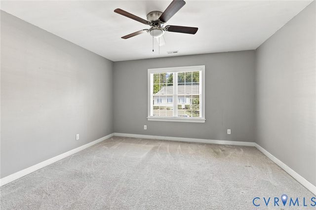 12219 Hollow Oak Ct, Midlothian, VA 23112