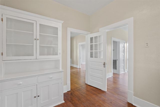 5326 Main Street, Santa Fe, TX 77510
