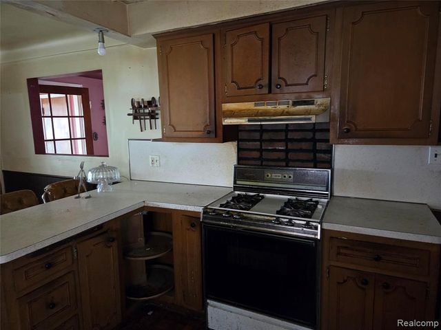 20120 Yonka Street, Detroit, MI 48234