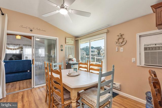 16 CARROLL AVE, Tuckerton, NJ 08087
