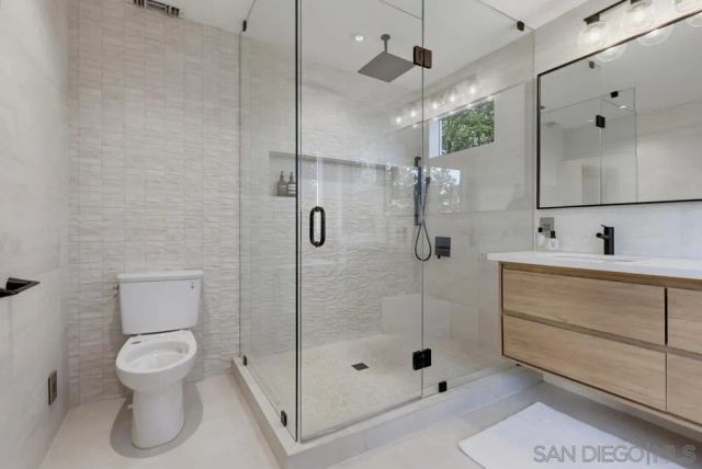 1306 Salisbury Rd, La Canada Flintridge, CA 91012