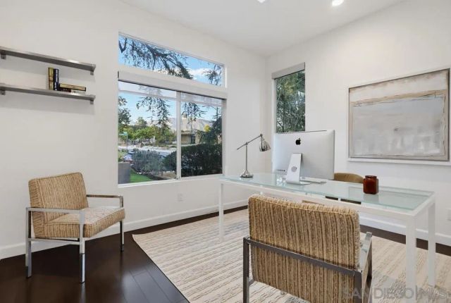1306 Salisbury Rd, La Canada Flintridge, CA 91012