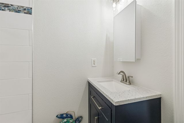 317 Illinois Street, New Fairview, TX 76078