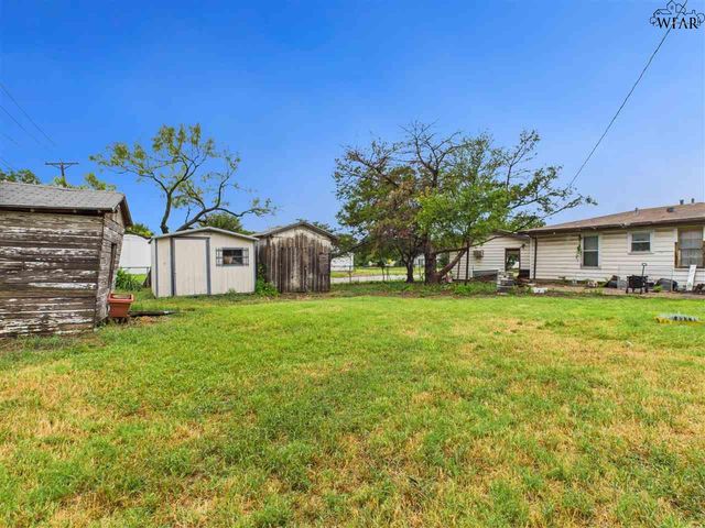 4223 MCNIEL AVENUE, Wichita Falls, TX 76308