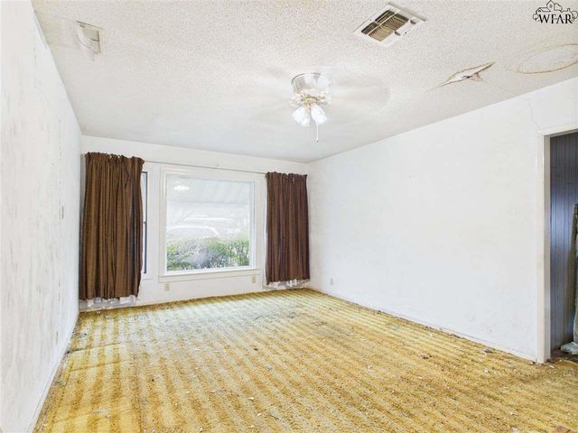 4223 MCNIEL AVENUE, Wichita Falls, TX 76308