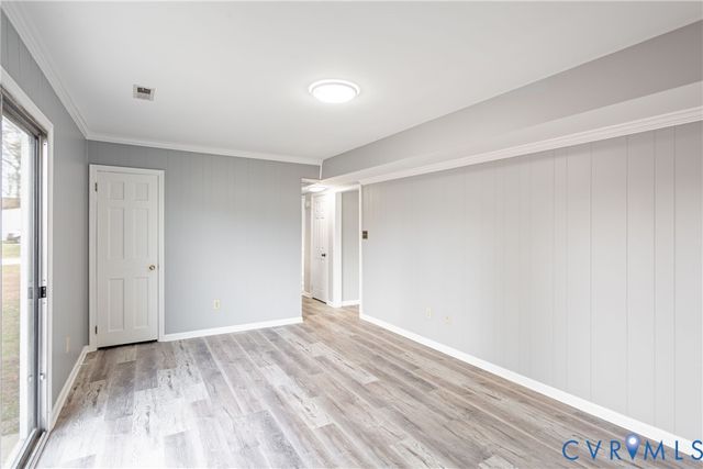 3363 Oakwood Cir, Petersburg, VA 23805