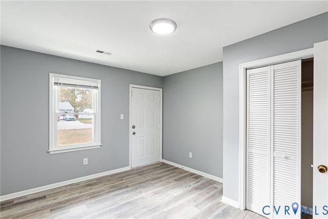 3363 Oakwood Cir, Petersburg, VA 23805
