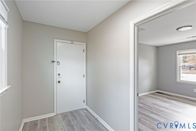3363 Oakwood Cir, Petersburg, VA 23805