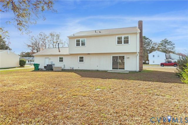 3363 Oakwood Cir, Petersburg, VA 23805