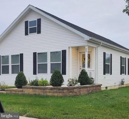 25 BETSY ROSS CT, Millville, NJ 08332