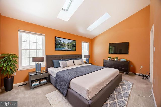 222 SPRING VALLEY WAY, Aston, PA 19014