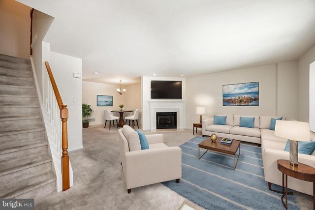 222 SPRING VALLEY WAY, Aston, PA 19014