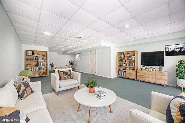 222 SPRING VALLEY WAY, Aston, PA 19014