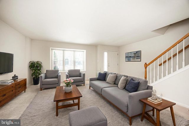 222 SPRING VALLEY WAY, Aston, PA 19014