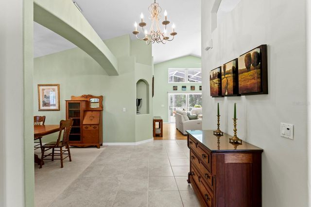 8263 SWANN HOLLOW DRIVE, Tampa, FL 33647